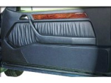 Mercedes W124 Cabrio/ Coupé<br>Fensterheber: elektrisch <br>Sound-System: 3-Wege...